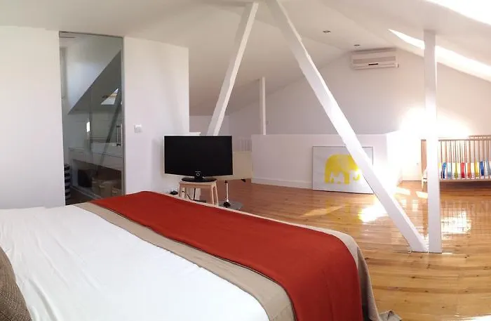 Design Ba/ Chiado Lissabon