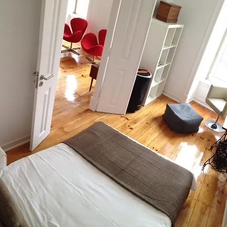 Апартаменты Design Duplex Ba/ Chiado *
