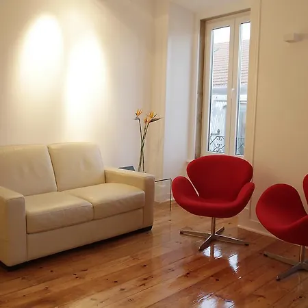 Design Ba/ Chiado Apartment Lisbon