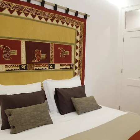 Apartment Design Ba/ Chiado Lisbon